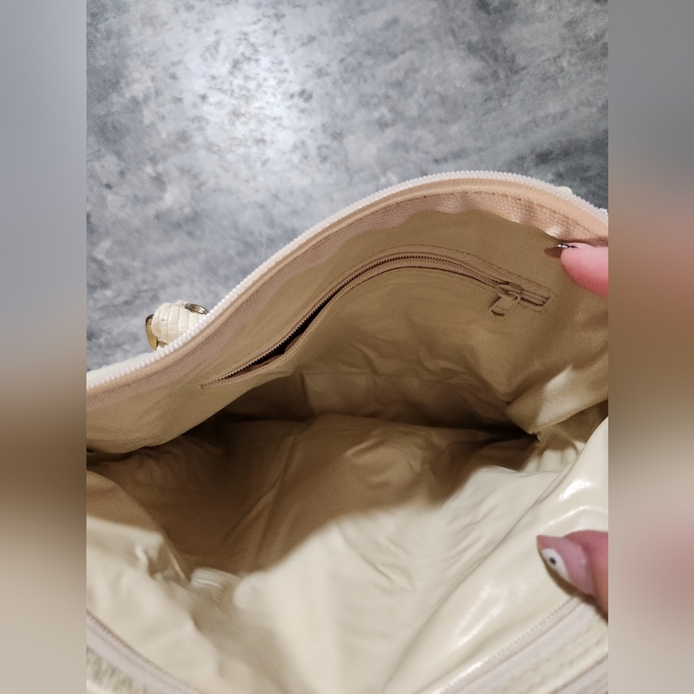 Aztec Pattern Purse - image 4